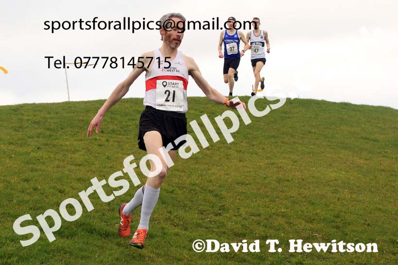 Mens 35 to 64 2023 NEMAA Cross Country, Croft Circuit, North Yorkshire. Photo: David T. Hewitson/Sports for All Pics